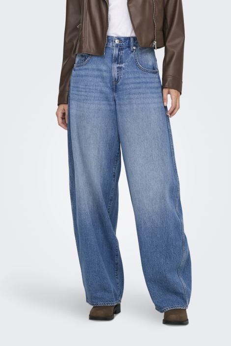 Only blauwe dames jeans | Model vooraanzicht