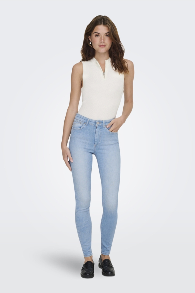 Only blauwe dames jeans | Model