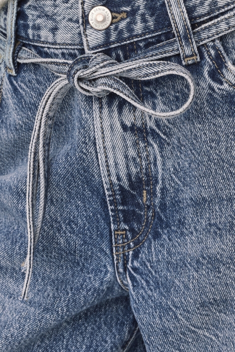 Only blauwe dames jeans | Close up