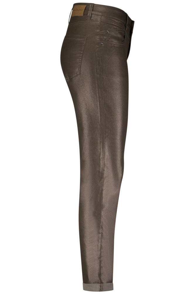 Red Button bruine dames broek | Model zijaanzicht