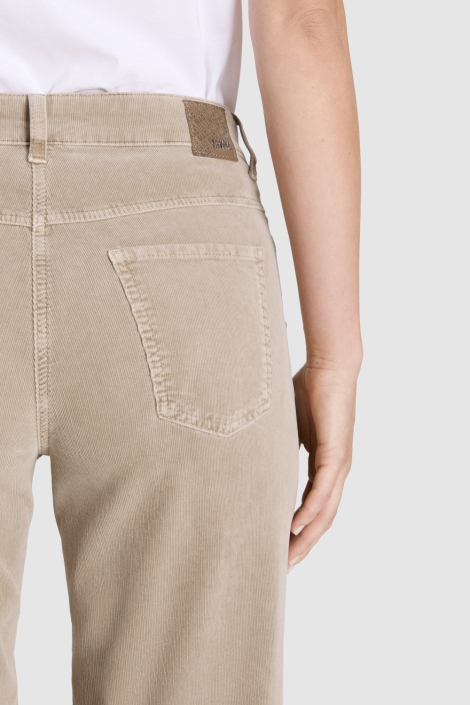 Mac beige dames broek | Close up