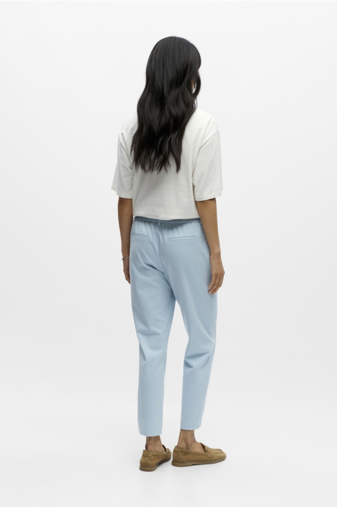 Object blauwe dames broek | Model