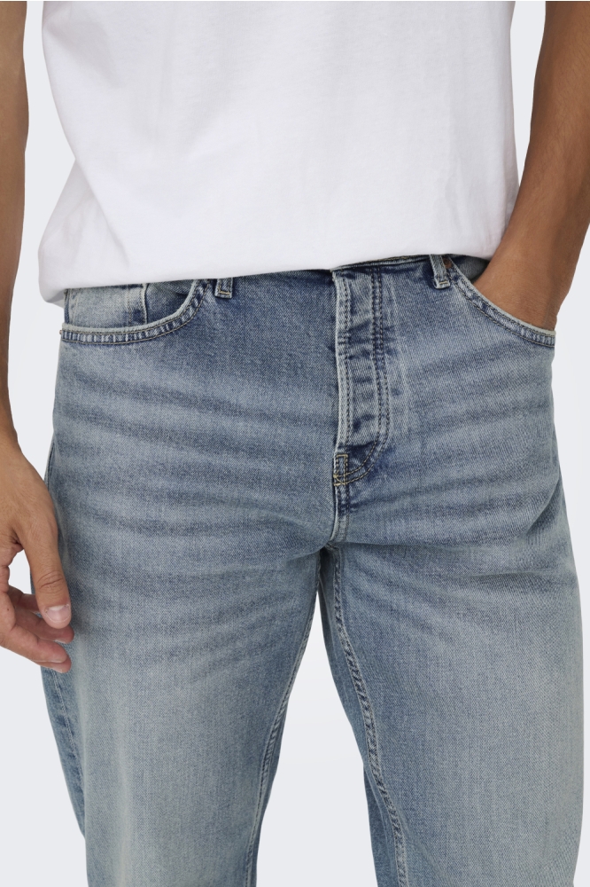 Only & Sons blauwe heren jeans | Close up