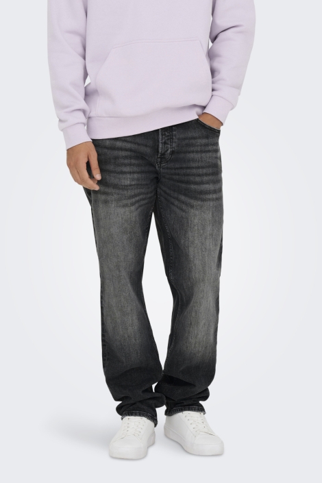 Only & Sons zwarte heren jeans | Model