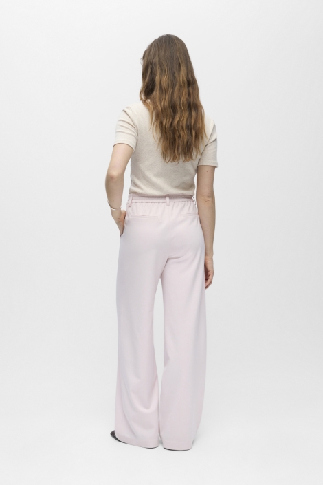 Object roze dames broek | Model achteraanzicht