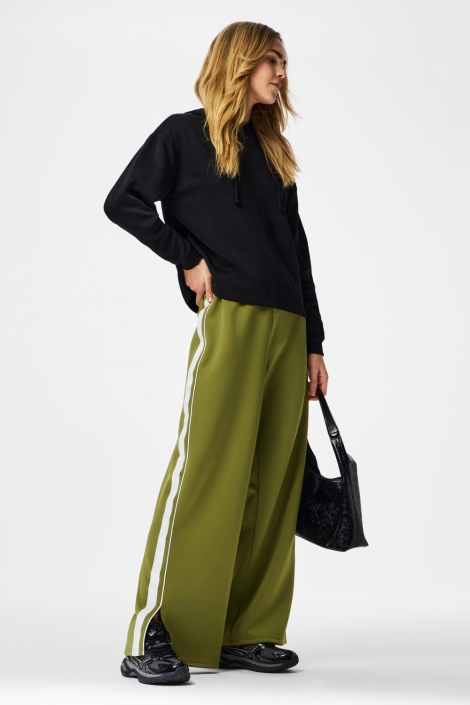 Pieces groene dames broek | Model