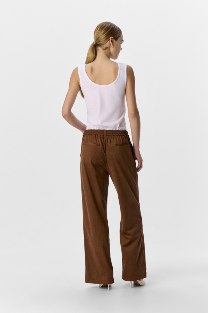 Object bruine dames broek | Model