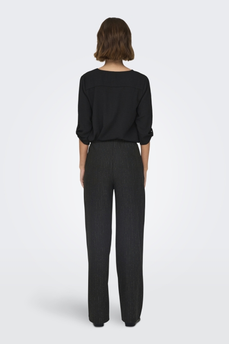 Jacqueline de Yong zwarte dames broek | Model