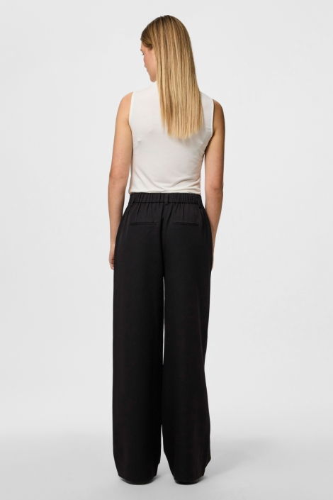 Pieces zwarte dames broek | Model
