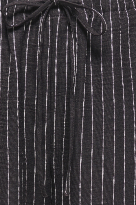 Jacqueline de Yong zwarte dames broek | Close up