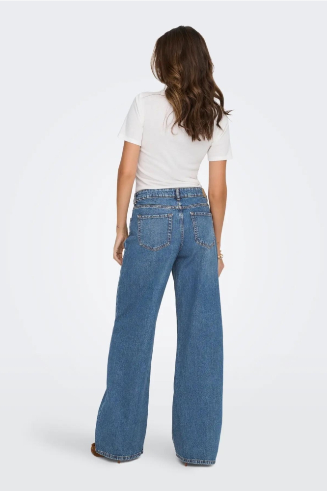 Jacqueline de Yong blauwe dames jeans | Model
