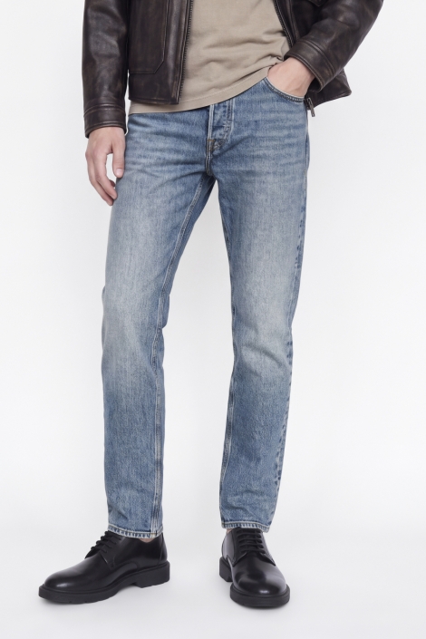 Jack & Jones blauwe heren jeans | Model vooraanzicht