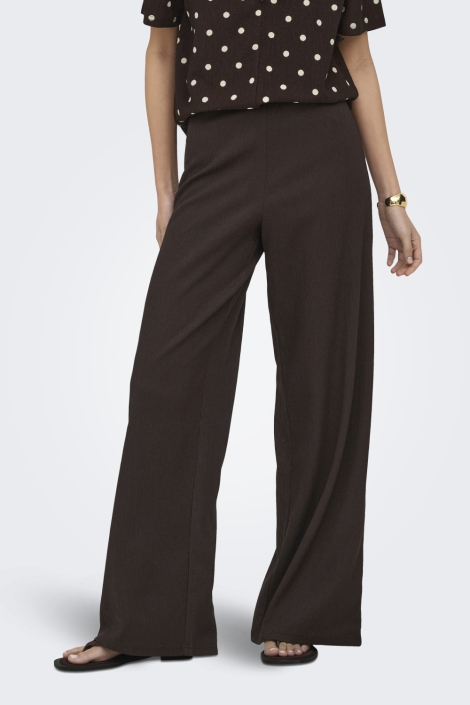 Jacqueline de Yong bruine dames broek | Model vooraanzicht