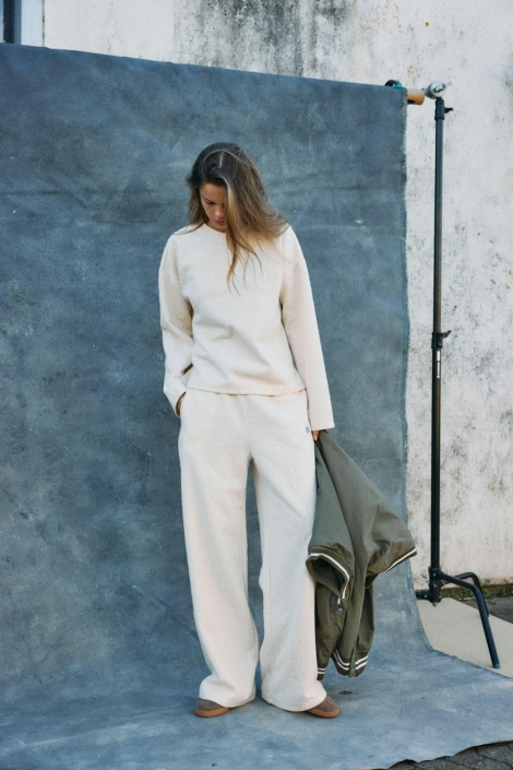 Noisy may beige dames broek | Sfeerbeeld, In situatie