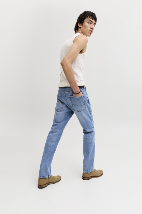 Jack & Jones blauwe heren jeans | Model