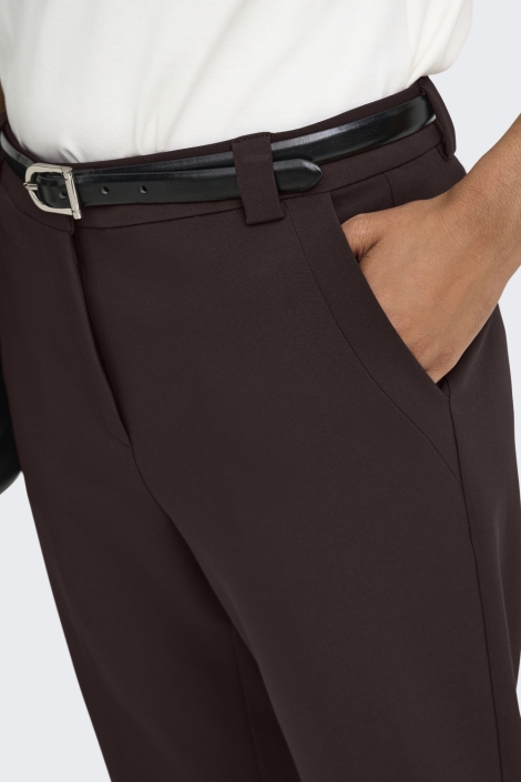 Only bruine dames broek | Close up