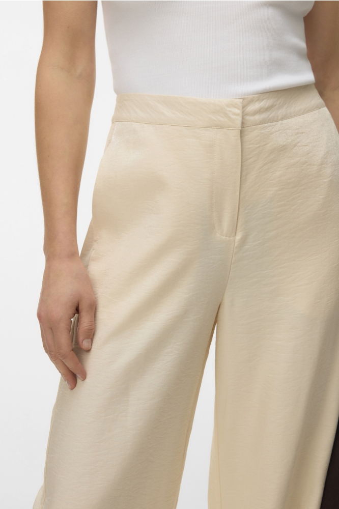 Vero Moda beige dames broek | Close up