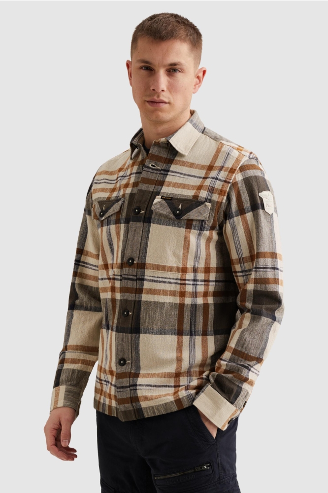 PME legend beige heren overhemd | Model zijaanzicht