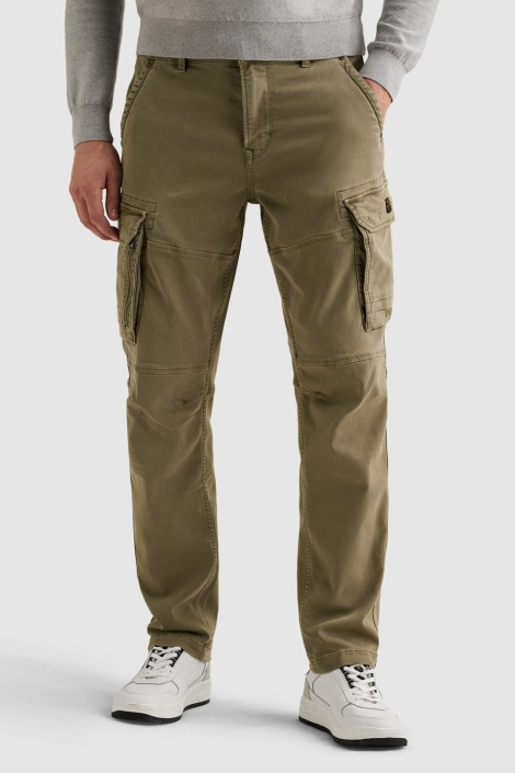 PME legend groene heren broek | Model vooraanzicht