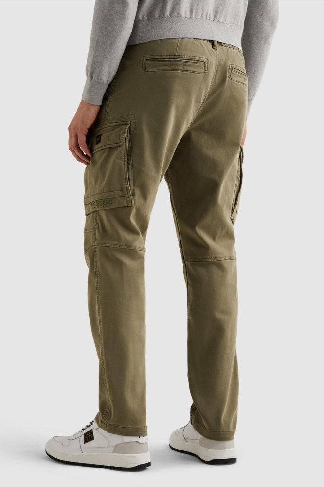 PME legend groene heren broek | Model achteraanzicht