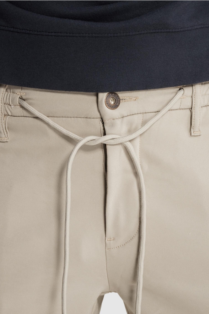 Cast Iron beige heren broek | Close up