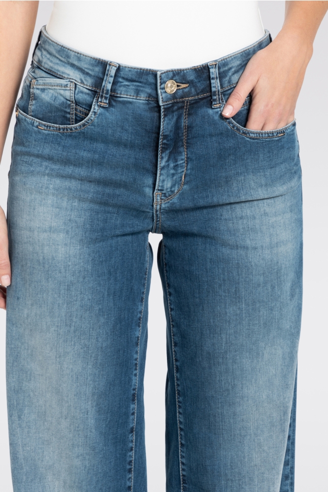 Mac blauwe dames jeans | Close up