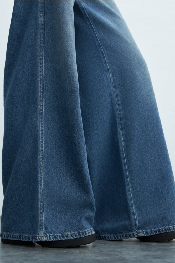LTB blauwe dames jeans | Close up