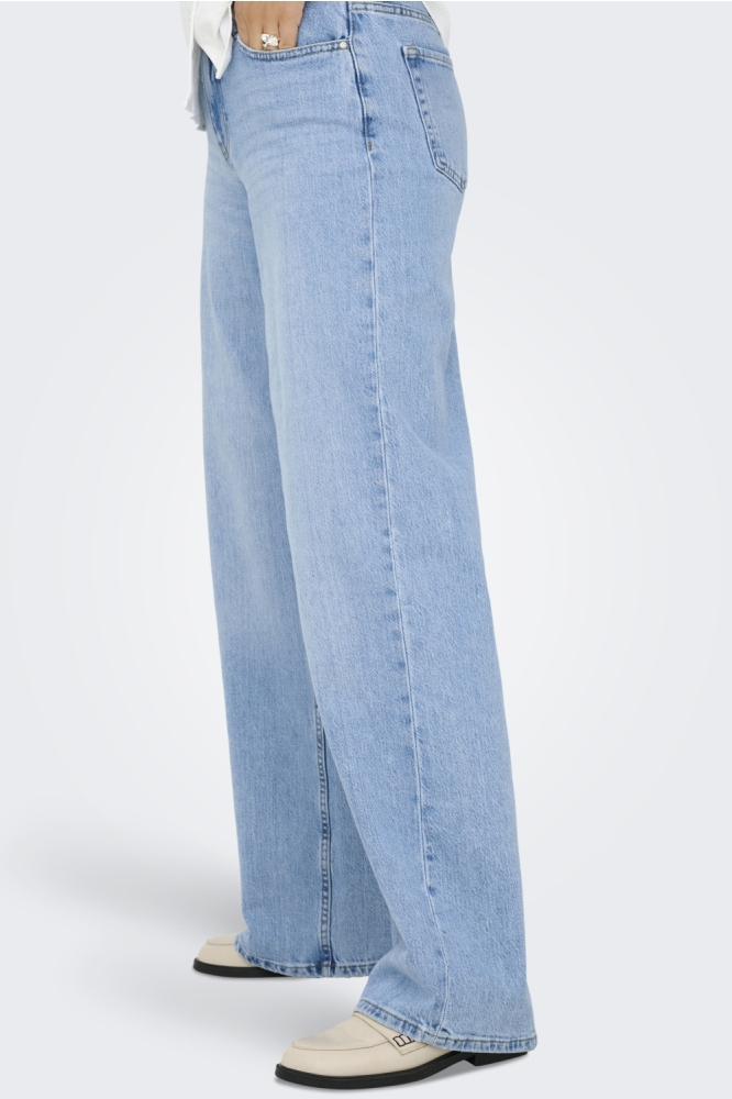 Jacqueline de Yong blauwe dames jeans | Model zijaanzicht