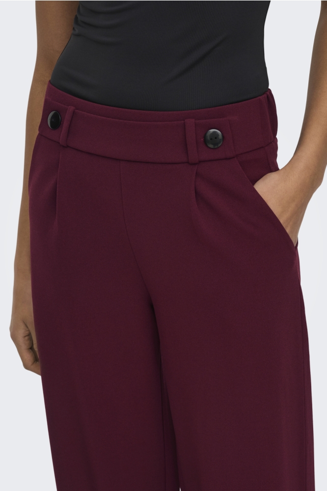 Jacqueline de Yong bordeaux dames broek | Close up