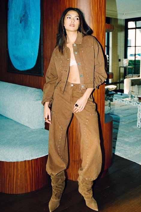 Refined Department bruine dames jeans | Sfeerbeeld, In situatie