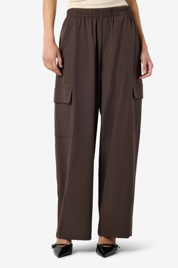Noisy may Broek NMKIRBY MW BARREL PANTS /TNT7 NOOS 27038089 CHOCOLATE BROWN