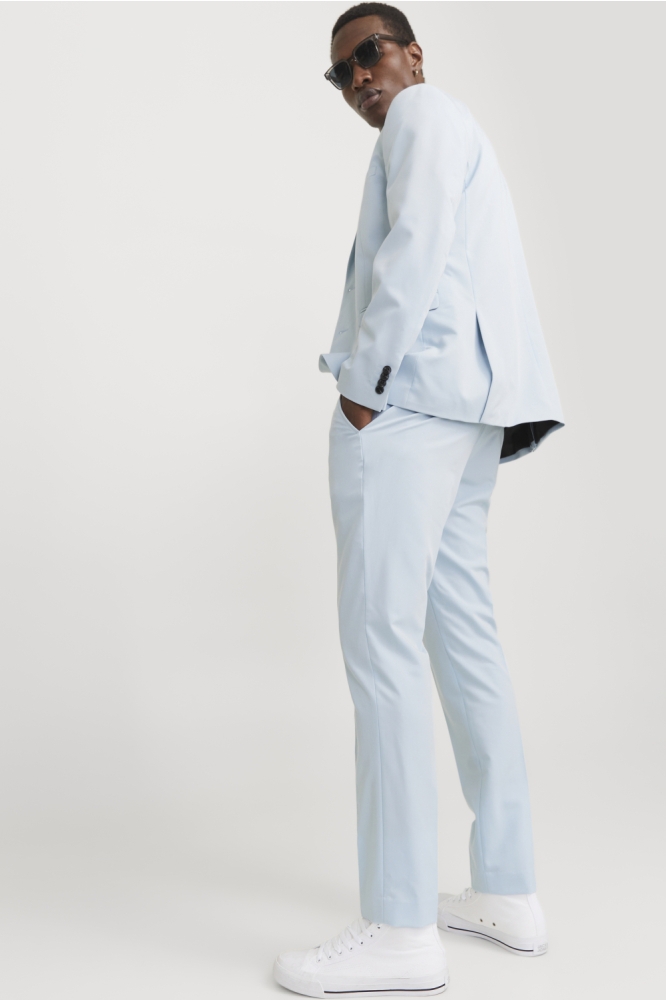 Jack & Jones blauwe heren broek | Model achteraanzicht