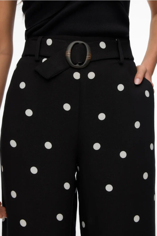Vero Moda zwarte dames broek | Close up
