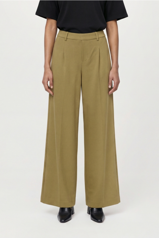 Object groene dames broek | Model