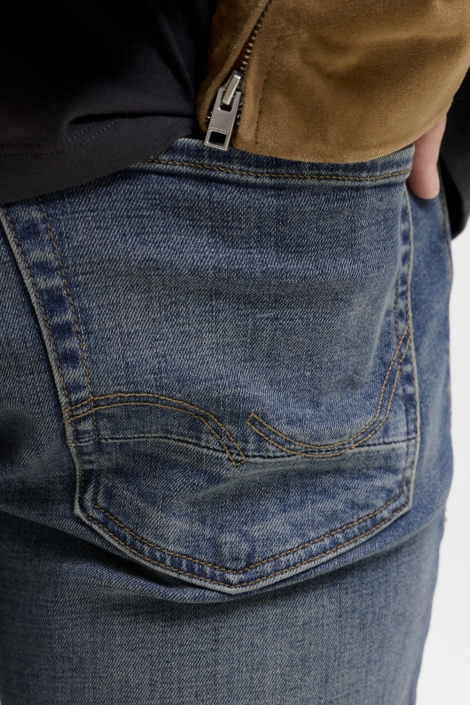 Jack & Jones blauwe heren jeans | Close up