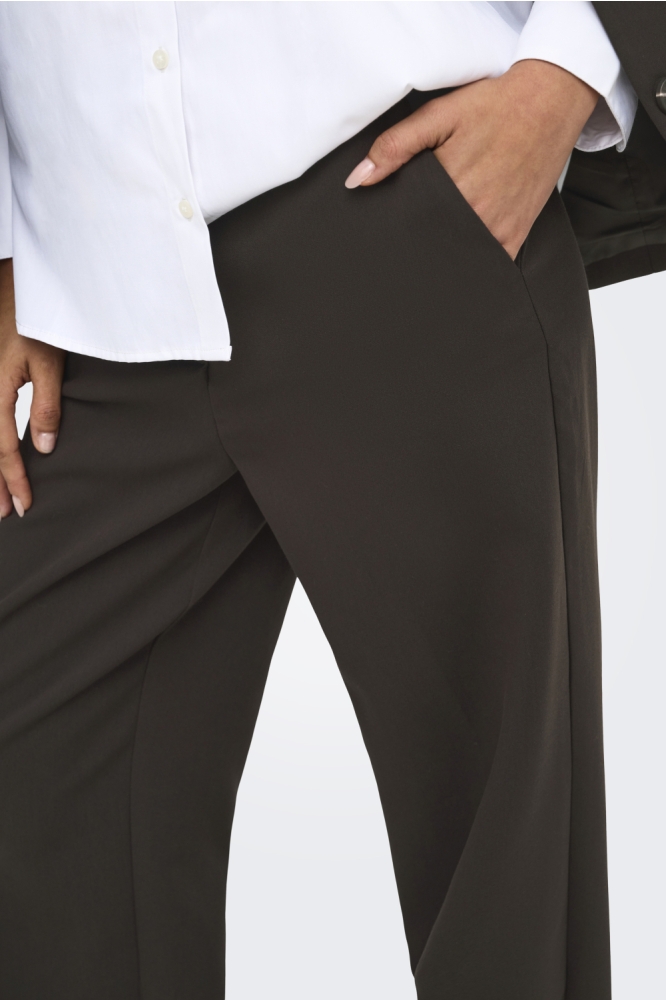 Jacqueline de Yong bruine dames broek | Close up