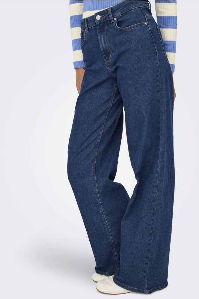 Only blauwe dames jeans | Model vooraanzicht