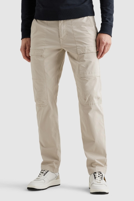 PME legend beige heren broek | Model zijaanzicht