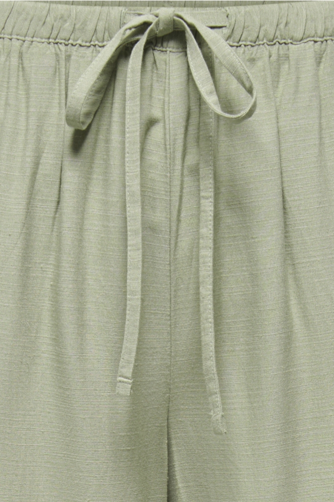 Jacqueline de Yong groene dames broek | Close up