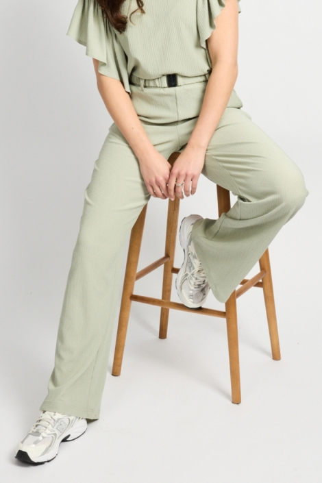 C&S The Label groene dames broek | Model vooraanzicht