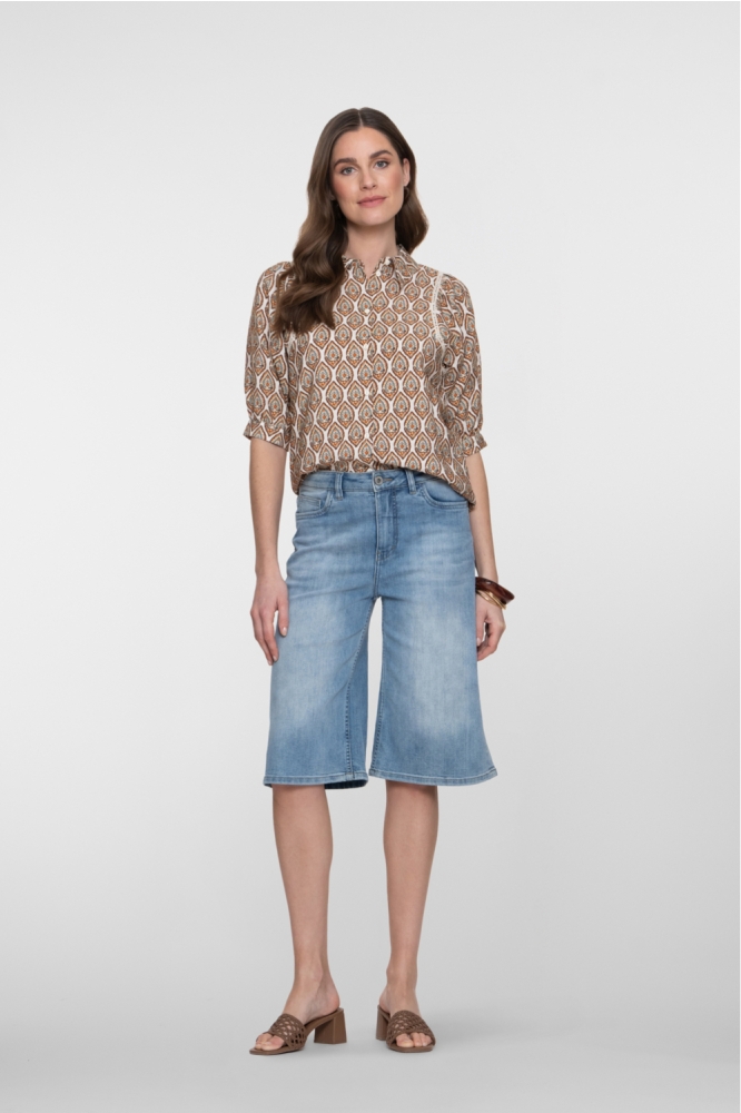 Geisha blauwe dames korte broek | Model