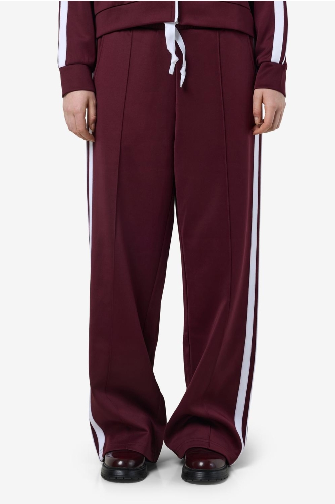 Noisy may bordeaux dames broek | Model