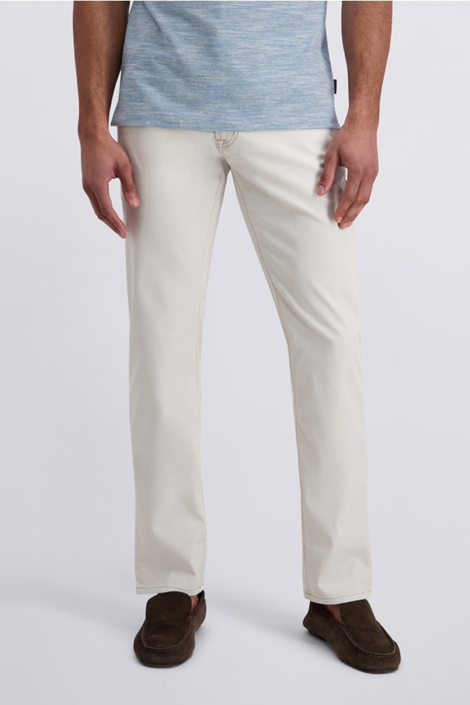 Pierre Cardin beige heren broek | Model vooraanzicht