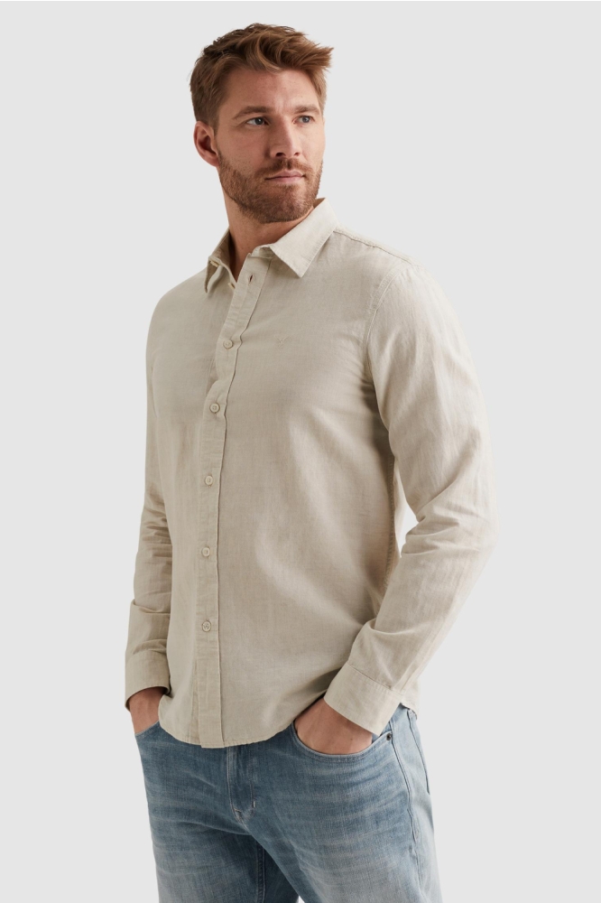 PME legend beige heren overhemd | Model zijaanzicht
