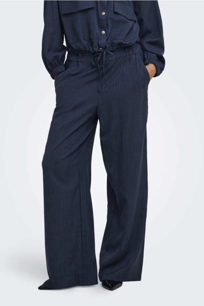 Jacqueline de Yong blauwe dames broek | Model vooraanzicht
