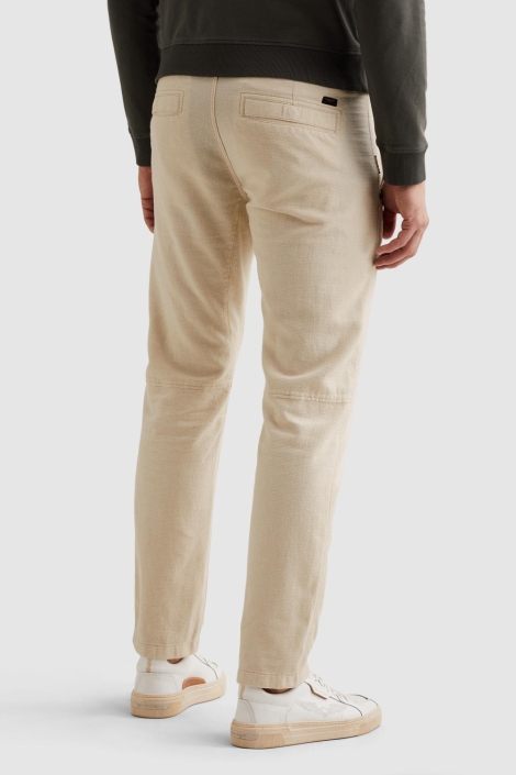 PME legend ecru heren broek | Model achteraanzicht
