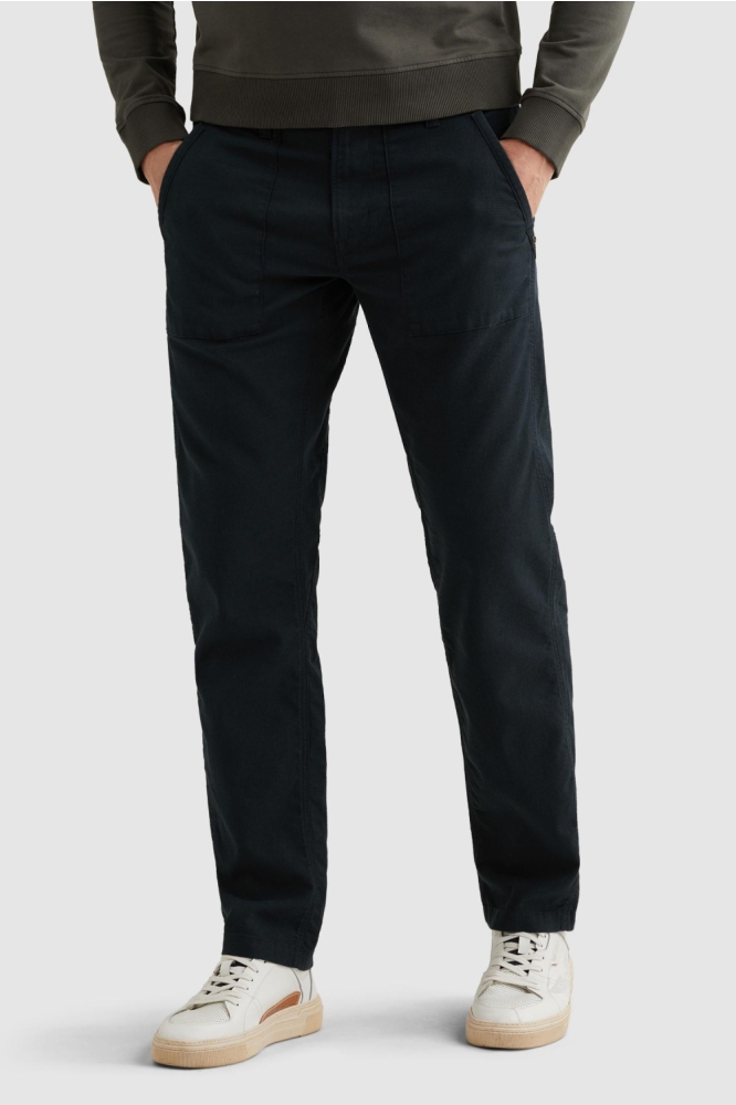 PME legend blauwe heren broek | Model vooraanzicht
