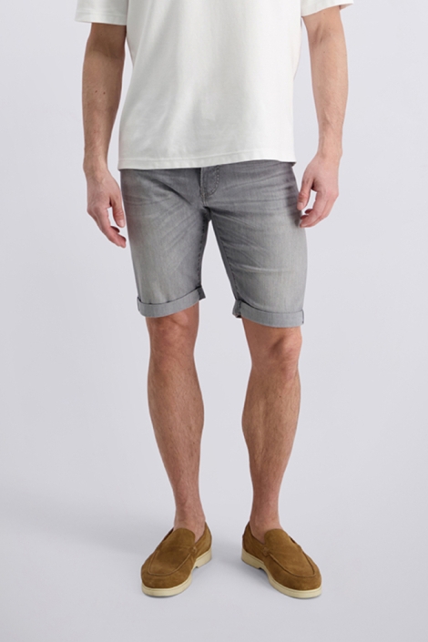 Pierre Cardin grijze heren korte broek | Model vooraanzicht