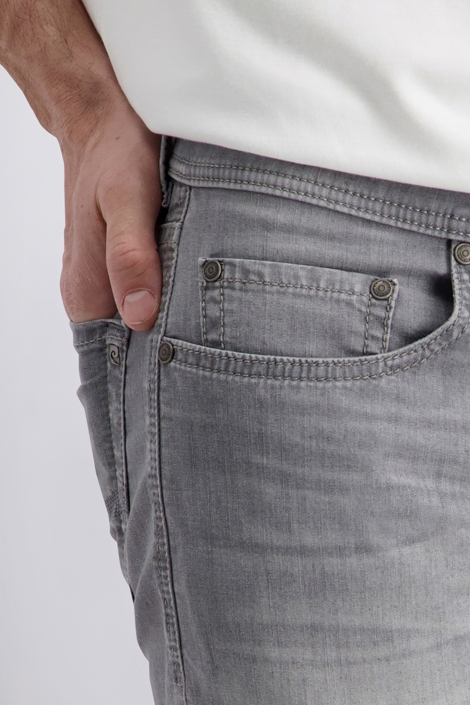 Pierre Cardin grijze heren korte broek | Close up