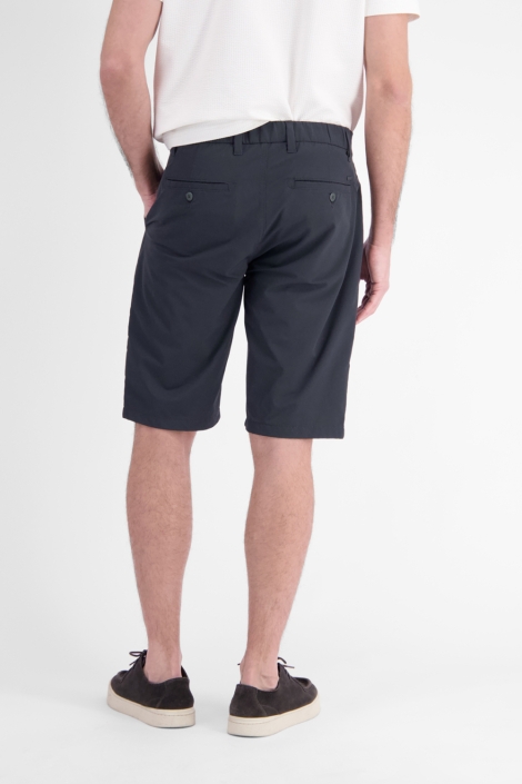 Lerros blauwe heren korte broek | Model achteraanzicht
